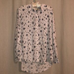 J&D M Black White High Low Skeleton Key and Lock Print Top